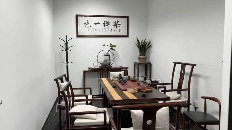 高德置地广场出租-349.25m²-精装修