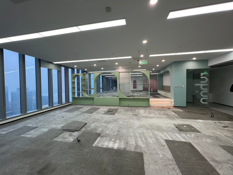 高德置地广场出租-2140.17m²-简单装修